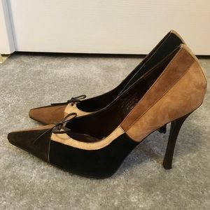 Brown Suede and Leather Patchwork Pumps.